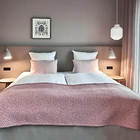 Hotel Odeon 4*