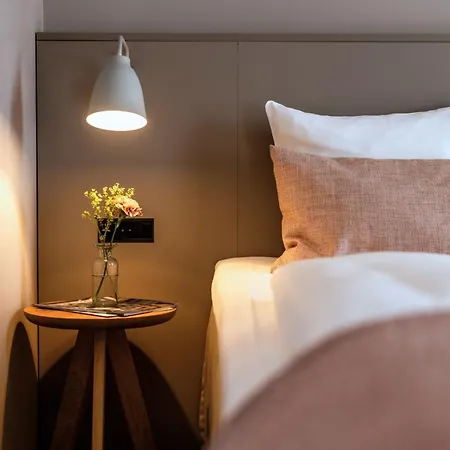 Odeon Hotel 4*