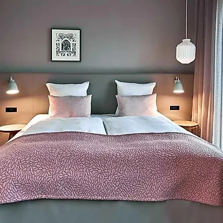 Hotel Odeon 4*